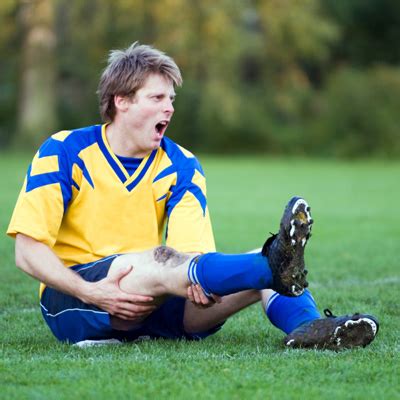 When muscles contract, the muscle fibers shorten, increasing tension in the muscle, according to the american council on exercise (ace). Muscle Cramps Symptoms, Causes, Treatment - What are the ...
