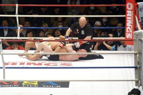 Последние твиты от ケイン・ヤリスギ「♂」 (@kein_yarisugi). フロイド・メイウェザーがウッドリーとMMAの特訓へ キックや ...