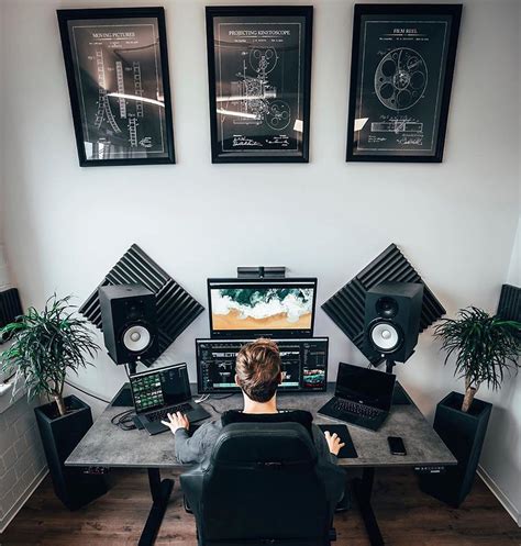 All Black Desk Setups That Will Inspire You To Adapt This Modern