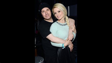 Holly Madison And Pasquale Rotella Divorce After 5 Years Hugh Hefners Ex No Longer Married