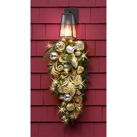 The Cordless Prelit Silver And Gold Holiday Trim Hammacher Schlemmer