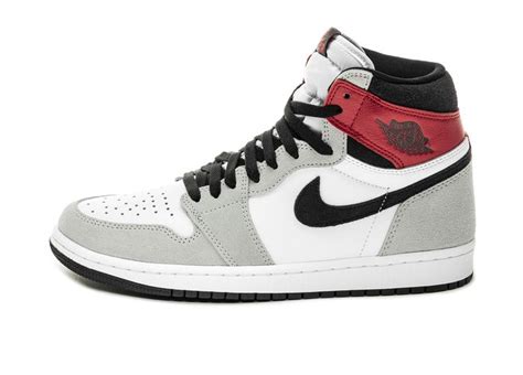 Started by the new beginnings pack from months ago, 2020's version of the air jordan 1 '85 has quickly soar up the resell charts thanks to its high quality leather construction and likeness to the ori. Nike Air Jordan 1 Retro High OG *Light Smoke Grey* in ...