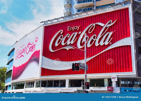 Coca Cola Billboard Daily Billboard Duo Day Coca Cola Santa
