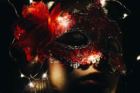 Dressing For A Masquerade Ball The Ultimate Guide Fashionwindows