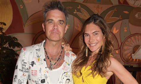 Robbie Williams Wife Ayda Field Sparks Reaction With Intimate Photo Of Singer Hello