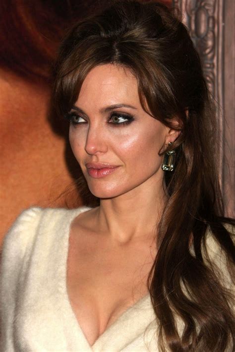 Hollywood Most Sexiest Actress Angelina Jolie Hot Photo Shoot Where Celebrity Are Exposed