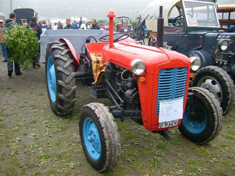 Lizenzbau des MF35, der ITM533 auf dem Oldtimertreffen des ADMV