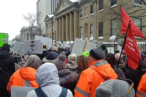 Ccu Marches With Striking Nova Scotia Teachers To Protest