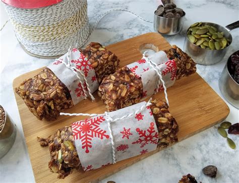 Muffins, smoothies, and meal ideas to help you get more fiber in your diet. No-Bake High Fiber Breakfast Granola Bar | Recipe in 2020 (With images) | Granola breakfast ...