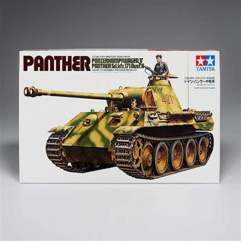 Tamiya 35065 German Panther Med Tank