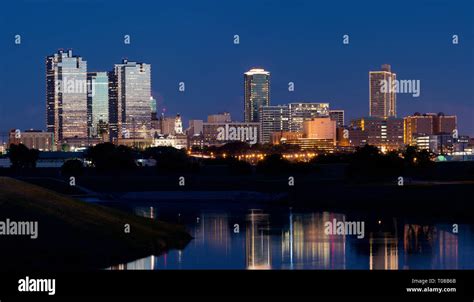 Fort Worth Texas Skyline At Night 031819 Stock Photo Alamy