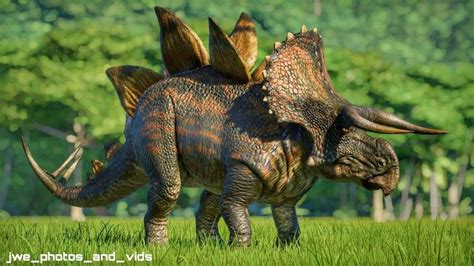 Jwe Photos And Videos On Instagram Jurassic World Stegoceratops