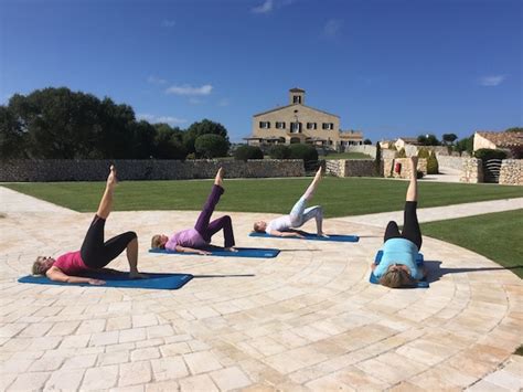 Through a retreat program facilitated by mental health professionals and centered on jesus christ, grief to grace helps those who have endured physical, emotional, sexual, and/or spiritual abuse find healing. 5 best weight loss retreats that work - Healthista