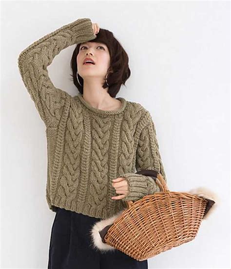 100% official aran sweater patterns direct from the aran islands in ireland. Basic Aran Sweater Free Knitting Pattern