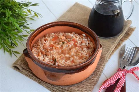 Essi possono essere raccolti e consumati freschi o secchi. » Riso e fagioli - Ricetta Riso e fagioli di Misya