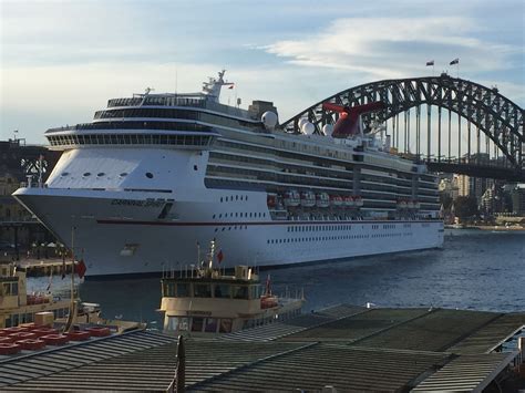 Carnival Spirit In Sydney Carnival Spirit Cruise Ships Sydney Harbour