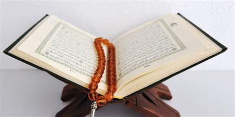 Alquran Adalah Kitab Suci Dalam Agama Islam Ini Keutamaannya