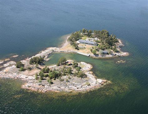 Luxury Villa On Swedish Private Island | Island villa ...
