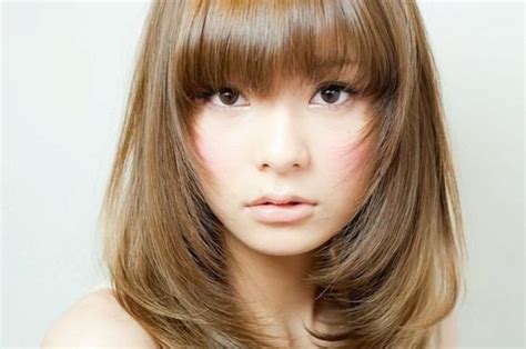 Rekomendasi Gaya dan Model Rambut Untuk Si Tembem Berwajah Bulat