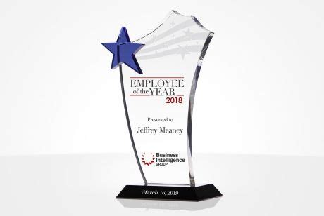 With employee of the year highlighted on the side banner, this flame shaped crystal employee recognition award is given annually to honor top performing employees of the year for their outstanding achievement. Personalized Award Plaques for Employee Recognition - DIY Awards