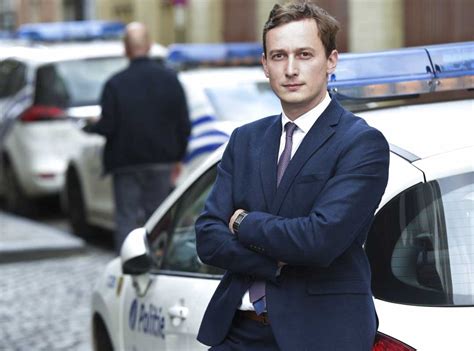 Rediffusion du conseil communal du 10 février 2020.point d'agenda 14: Jeunes délinquants à Bruxelles : Mathias Vanden Borre ...