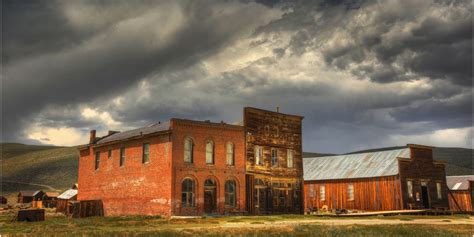 The Story Behind 12 Ghost Towns Across The Country