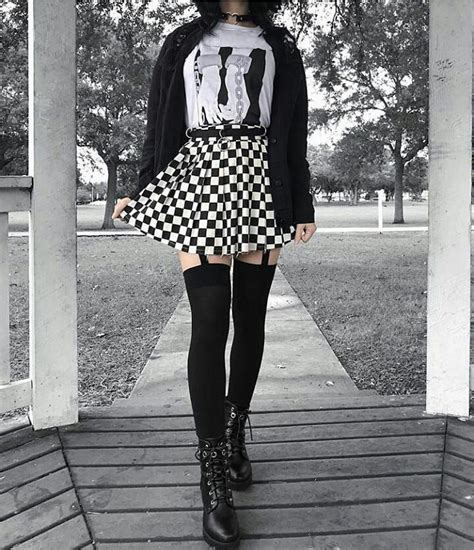 kitoxe on instagram “do you like skirts 😍 follow grungephantom for more ” looks