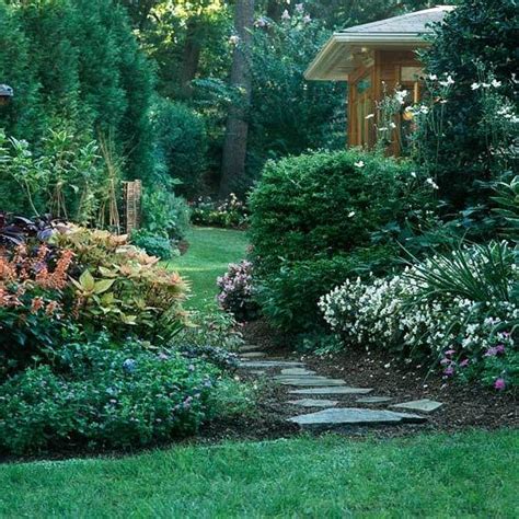 Garden Path Ideas With Natural Stone