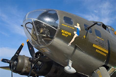 Wwii B17 Bomber Memphis Belle Famous World War 2 B 17 Flyi Flickr