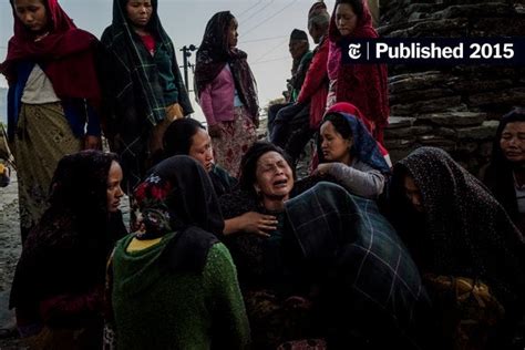 Photographs Of Earthquake Devastation In Nepal The New York Times