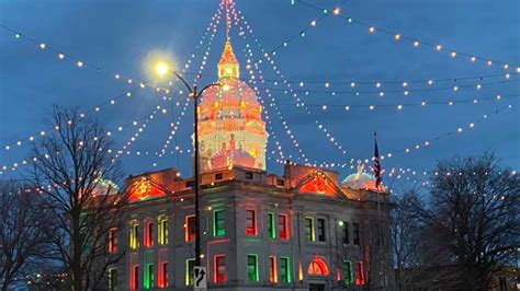 City Of Minden Turns Christmas Lights Back On Amid Covid 19 Khgi
