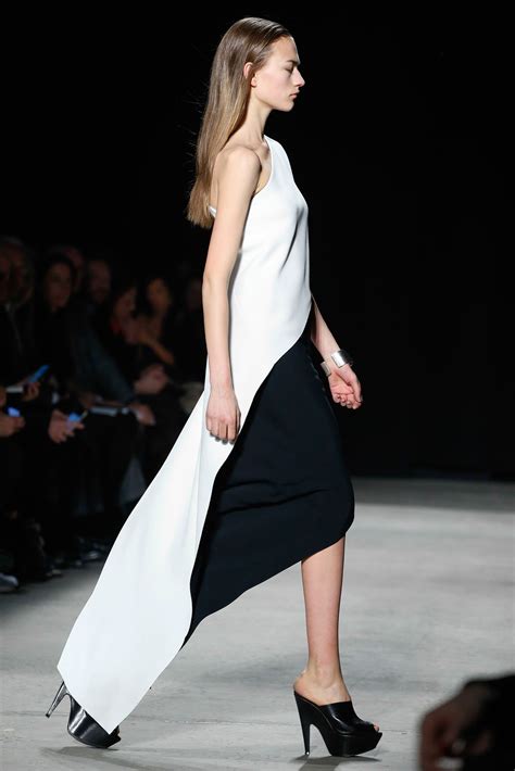Narciso Rodriguez Fall 2015 Ready To Wear Details Gallery Style
