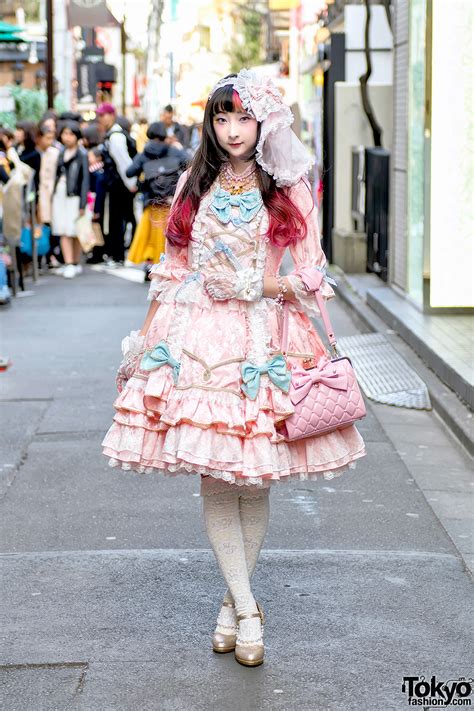 Rinrin Doll In Angelic Pretty Lolita Fashion On The Street