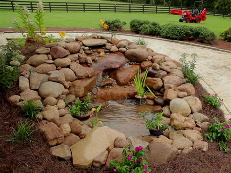 Building A Garden Pond And Waterfall How Tos Diy