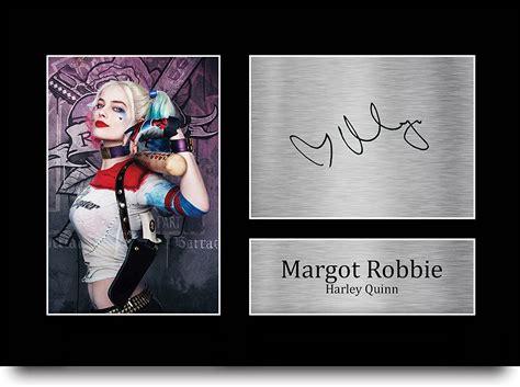 Hwc Trading A4 Margot Robbie Suicide Squad Harley Quinn Presents