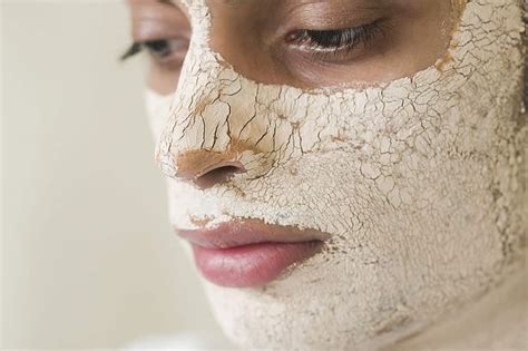 How To Deal With Dry Facial Skin Modern Woman All Over The World
