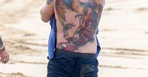 The actor is separating from his wife jennifer garner it involves a permanent body marking—or is it temporary? Ben Affleck's Gigantic Back Tattoo Is NOT Fake