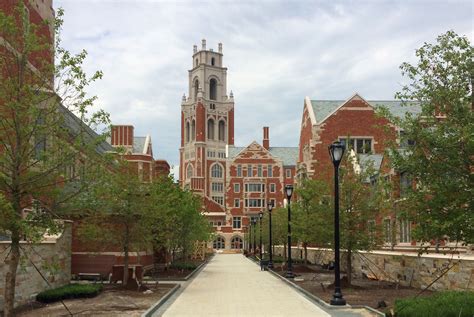 New Yale residential colleges: A strong sense of place, dimmed by ...
