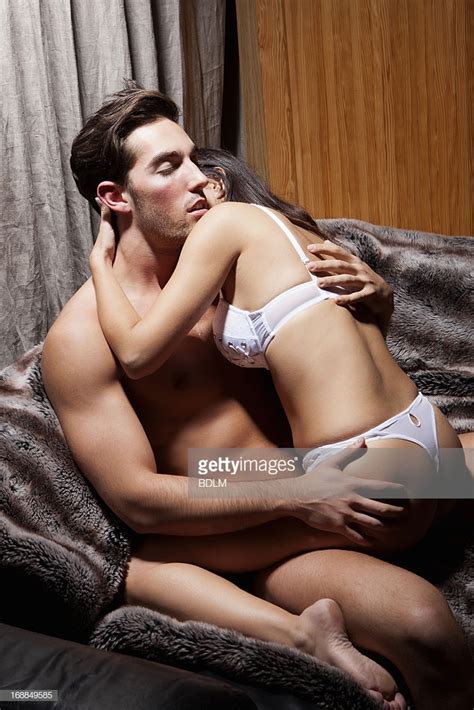 Erotic Kiss Of Nude Couples Telegraph