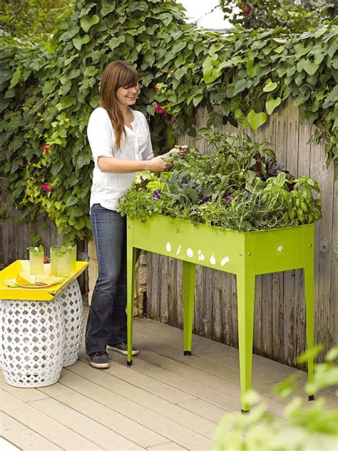 Garden Tables Help You To Grow Veggies Herbs And Flowers Anywhere