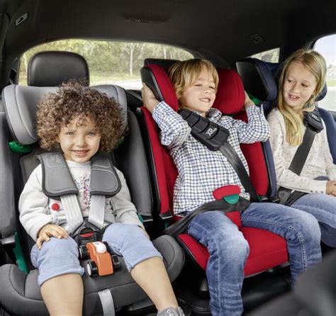 How To Install 3 Child Seats Across The Back Seat Stork Exchange Dublin