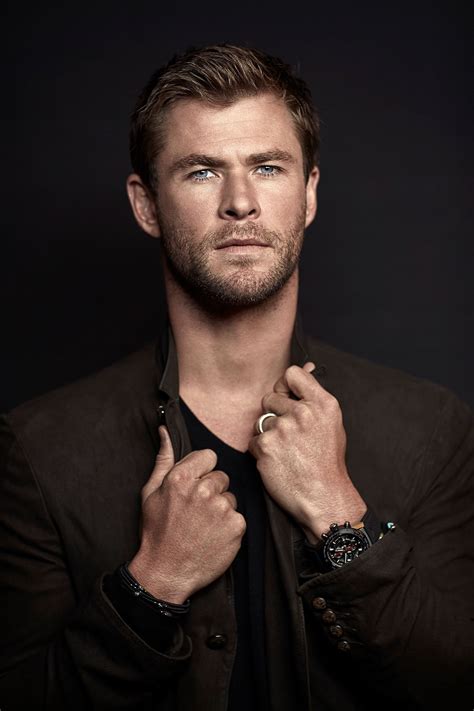 Chris Hemsworth Modern Luxury January 1 2016 Hq