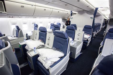Delta Boeing 767 First Class Seats