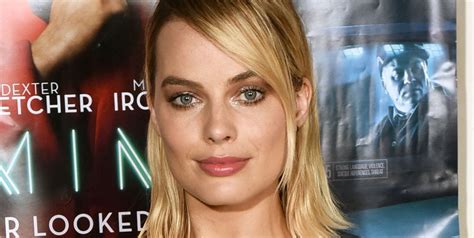 Margot Robbie Shares First Look Of Herself As Sharon Tate In Tarantino