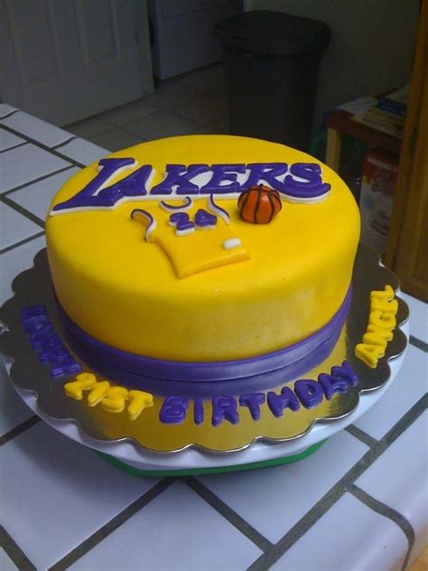 Lakers 21st Birthday Cake Basketball Birthday Cake Birthday Cakes For Men