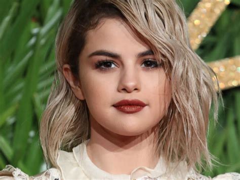 Selena Gomez Makes Instagram Account Private After Billboard Article