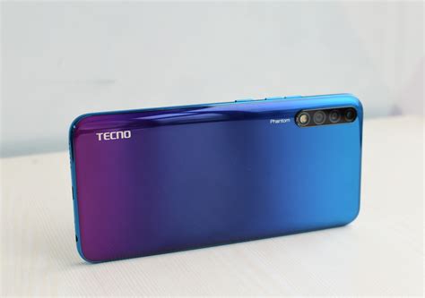 Tecno Phantom 9 Review Boring Phone With A Brilliant Display