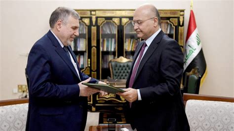 Mohammed Allawi Ny Preminärminister I Irak Valet Väcker Blandade