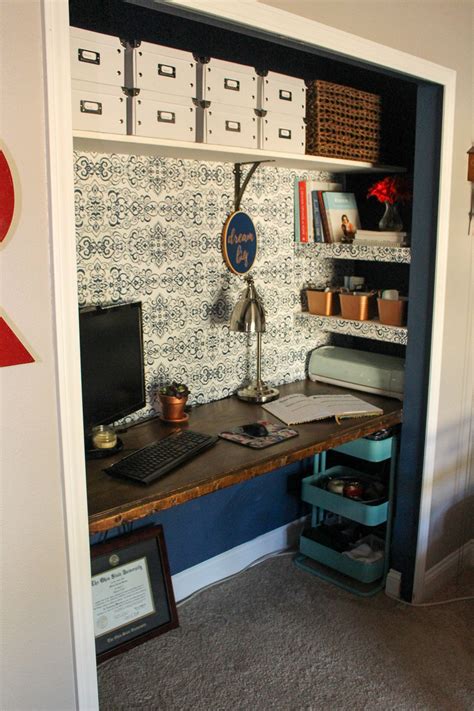 Free Closet Office Space With Diy Home Decorating Ideas