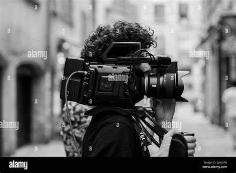 Black Reporter Interview Banque De Photographies Et Dimages à Haute